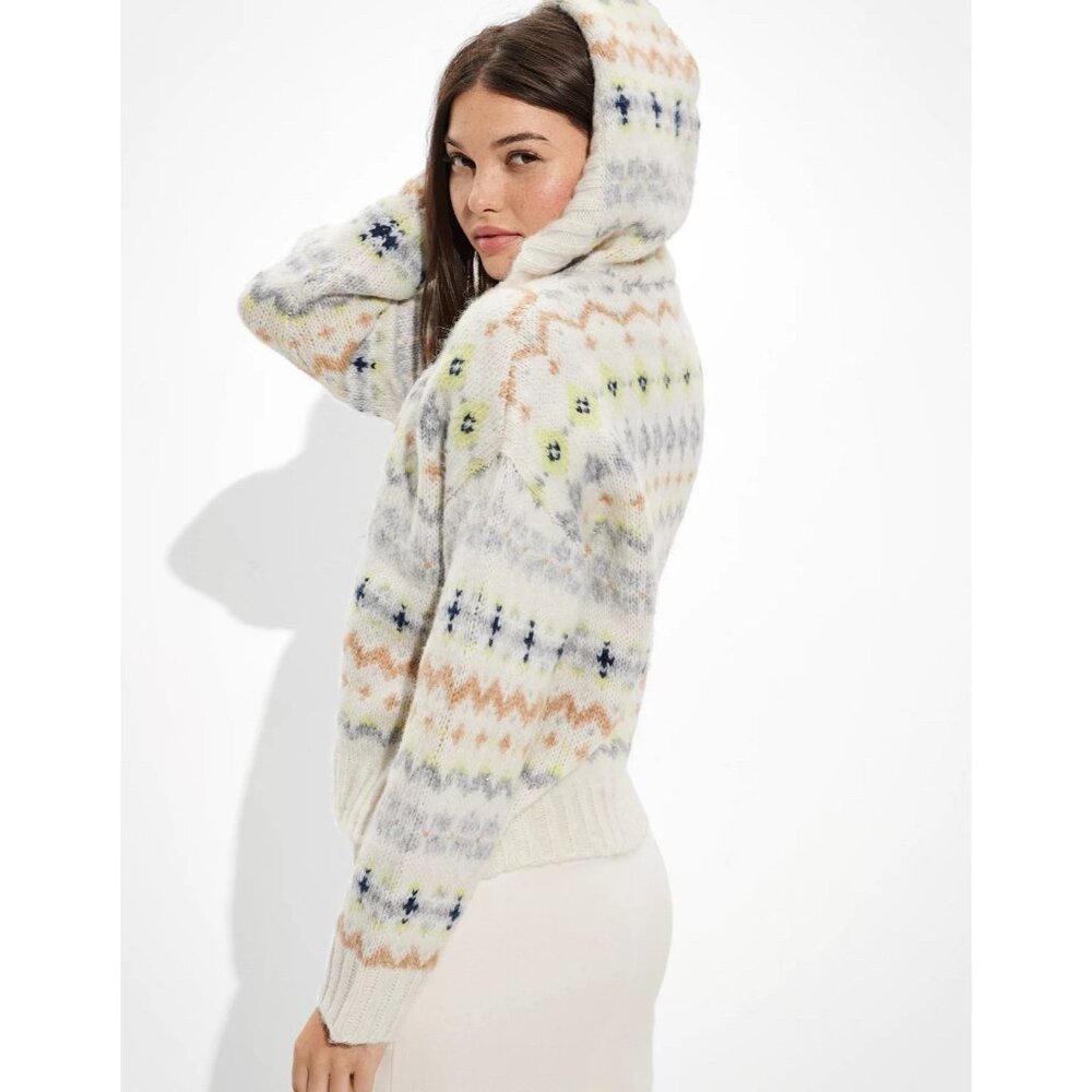 American Eagle Women Sweater Fair isle Hooded Size L Cropped Wool Blend Cozy - Picture 8 of 11